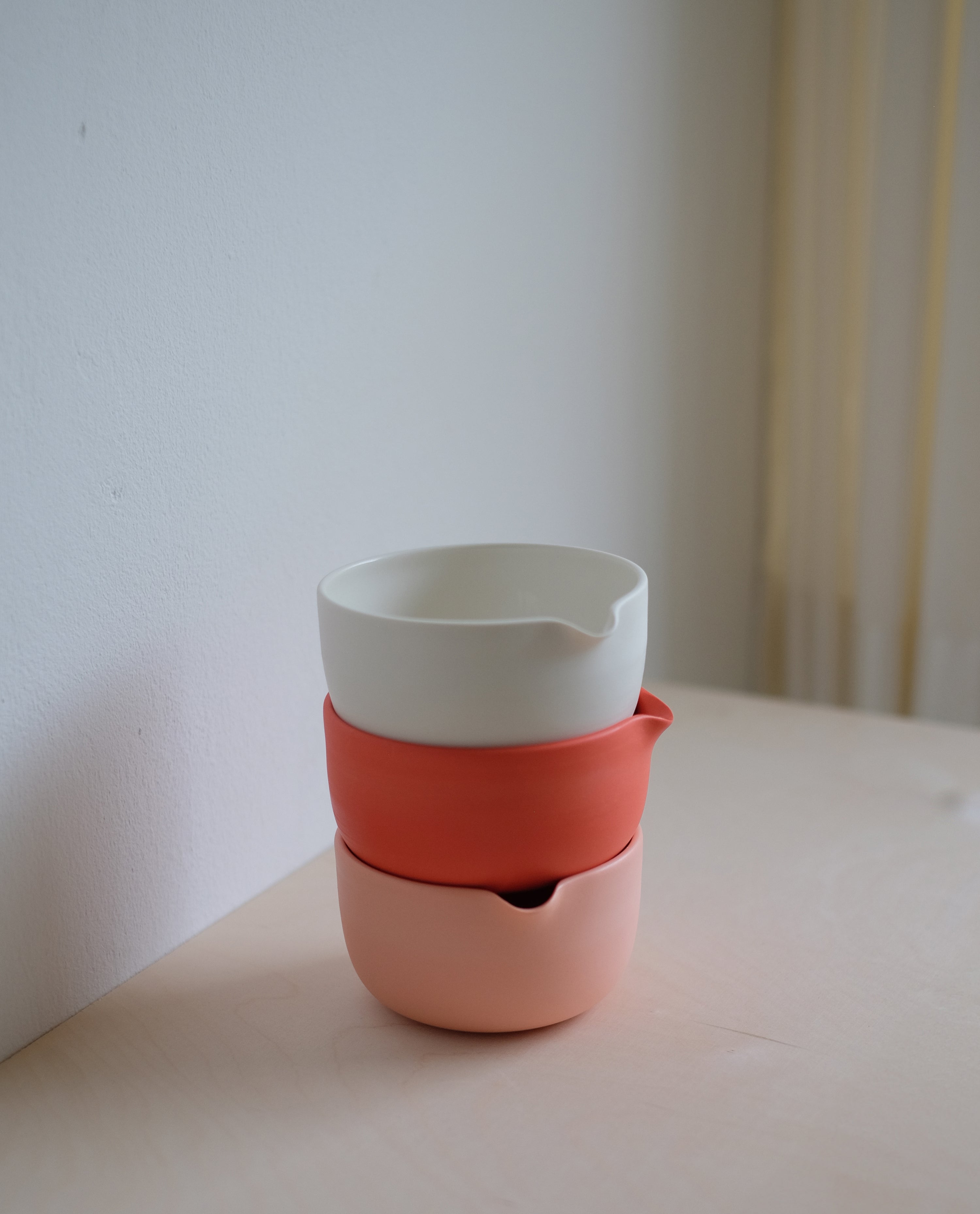 MATCHASCHALE MIT AUSGUSS